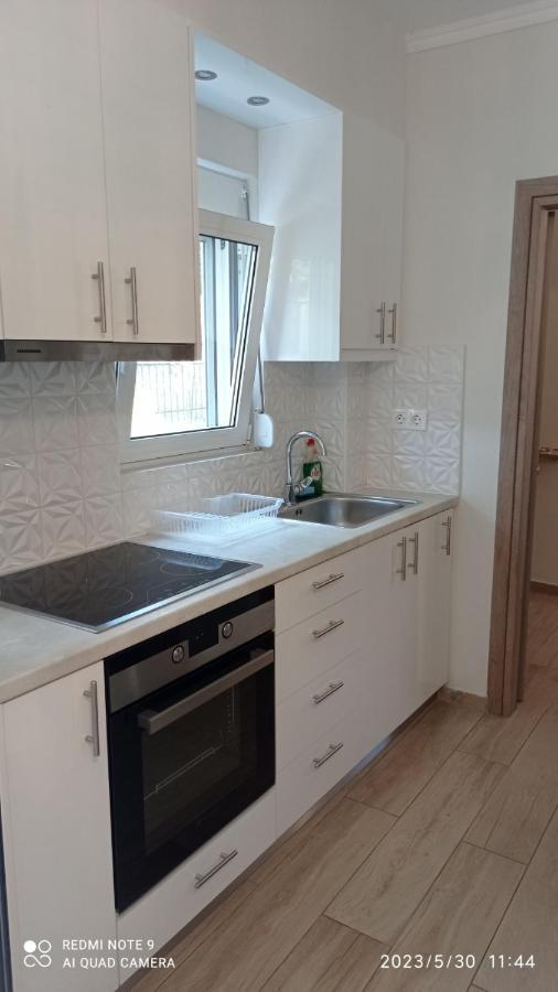 קאטו דרטסו Sunshine Apartments מראה חיצוני תמונה
