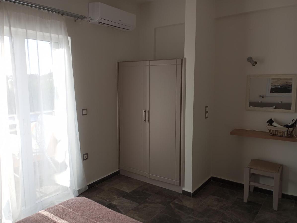 קאטו דרטסו Sunshine Apartments מראה חיצוני תמונה