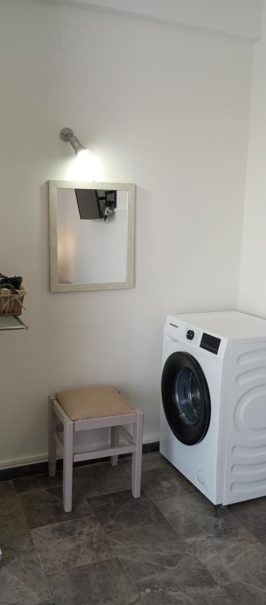 קאטו דרטסו Sunshine Apartments מראה חיצוני תמונה